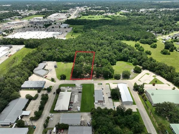 131 ROBIN HOOD Drive, Hammond, LA 70403