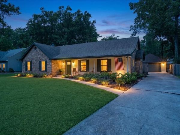 231 E RICHLAND Drive, Mandeville, LA 70448