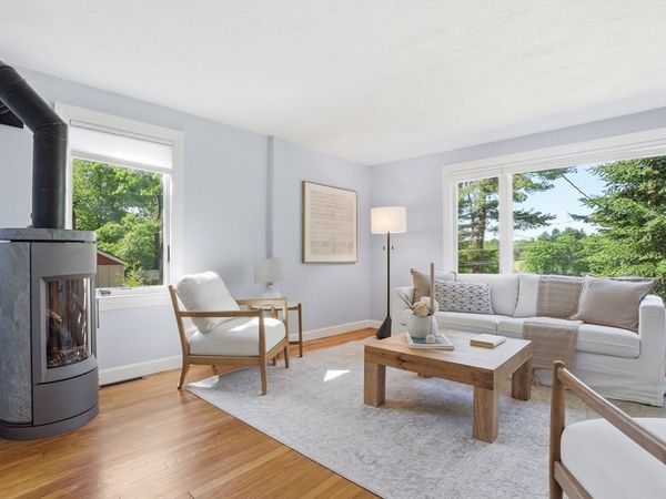 116 White Pond Rd, Stow, MA 01775