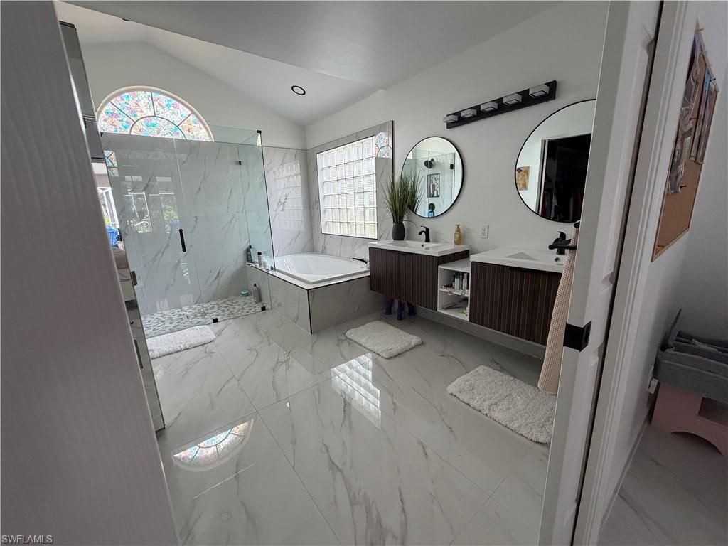 7786 Scarlet Ct , Naples, FL 34104 Photo