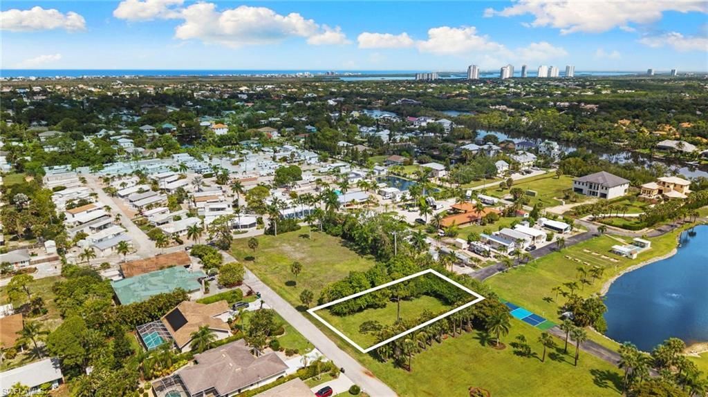 3080 Pine Tree Dr, Bonita Springs, FL 34134 Photo