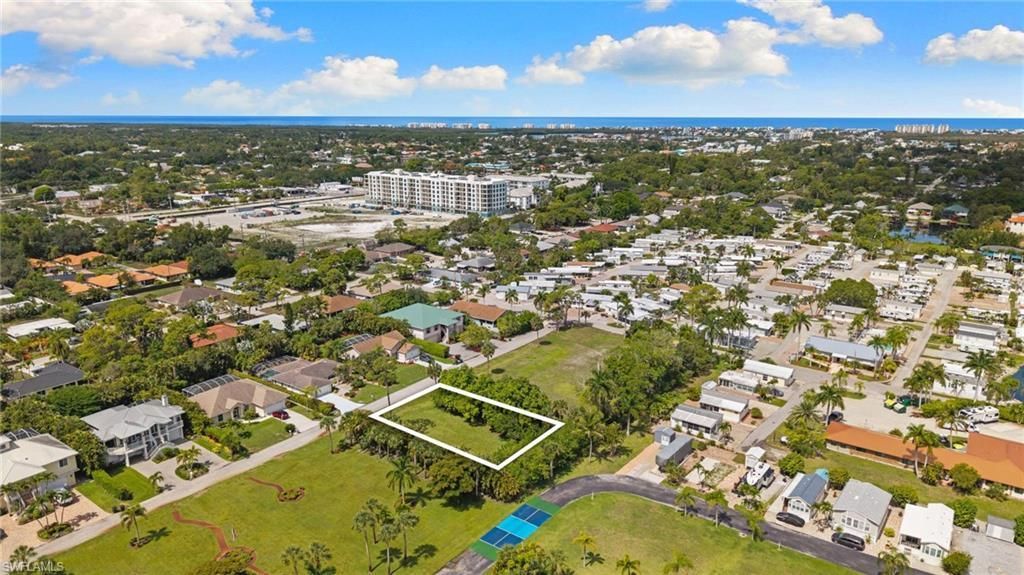 3080 Pine Tree Dr, Bonita Springs, FL 34134 Photo