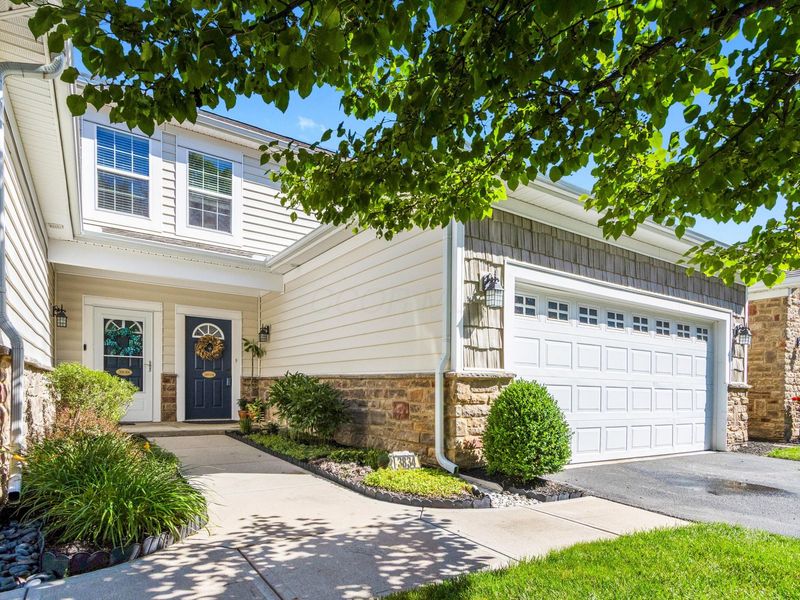 3834 Rennes Drive, Columbus, OH 43221 Photo 1
