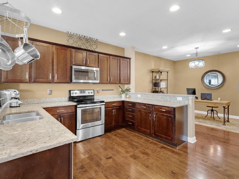 3834 Rennes Drive, Columbus, OH 43221 Photo 11
