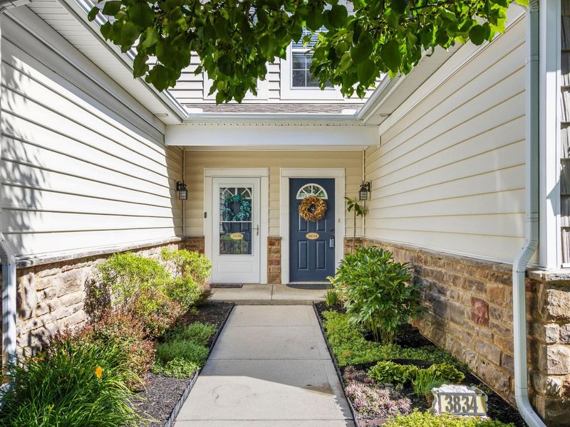 3834 Rennes Drive, Columbus, OH 43221 Photo 4