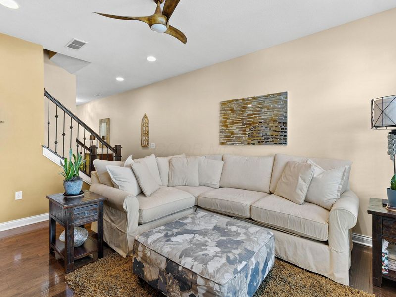 3834 Rennes Drive, Columbus, OH 43221 Photo 9