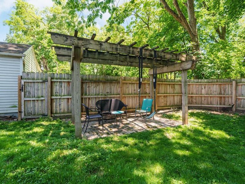 2259 Astor Avenue, Columbus, OH 43209 Photo 12