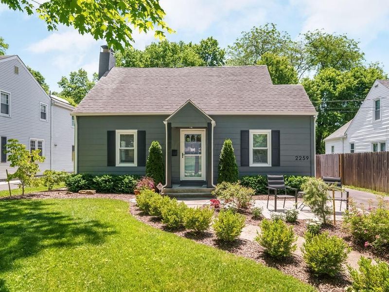 2259 Astor Avenue, Columbus, OH 43209 Photo 2
