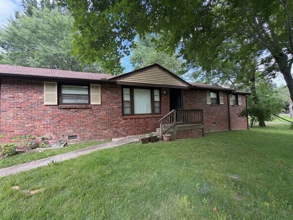 2 Lasalle St , Clarksville, TN 37042
