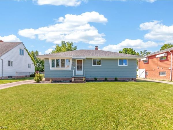 11005 Bobko Boulevard , Parma, OH 44130