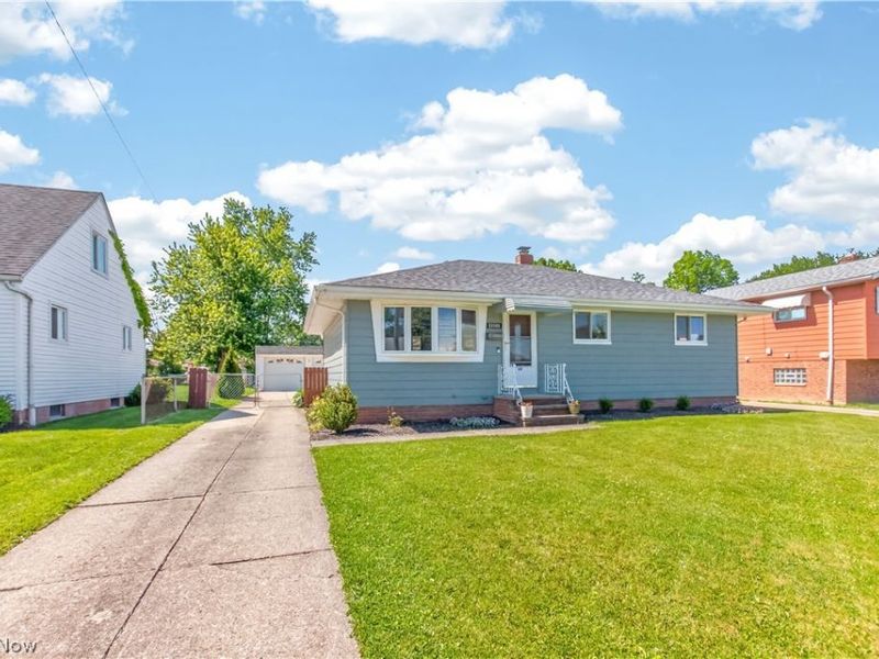 11005 Bobko Boulevard , Parma, OH 44130 Photo 2