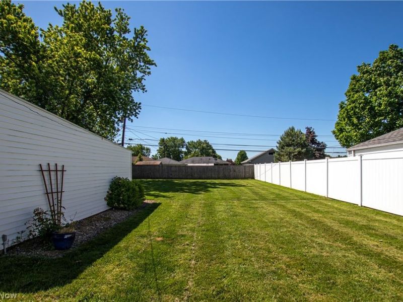 11005 Bobko Boulevard , Parma, OH 44130 Photo 34