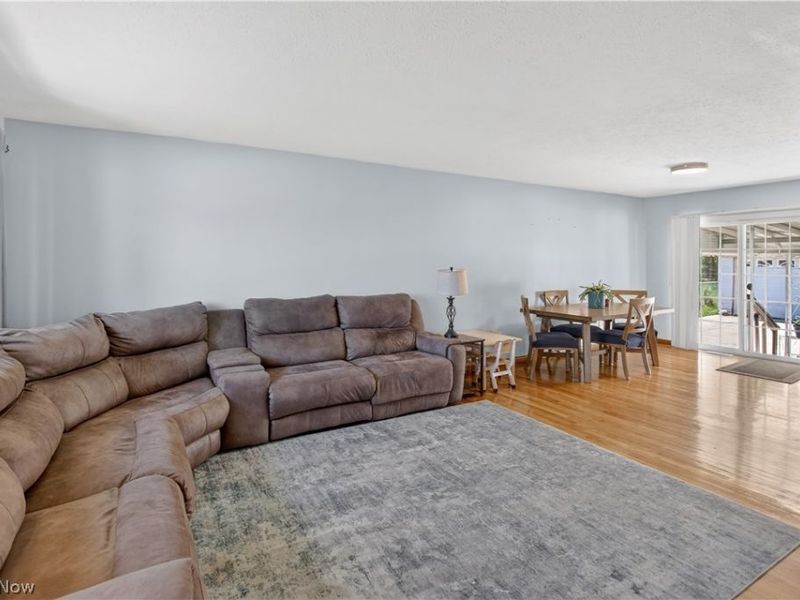 11005 Bobko Boulevard , Parma, OH 44130 Photo 5