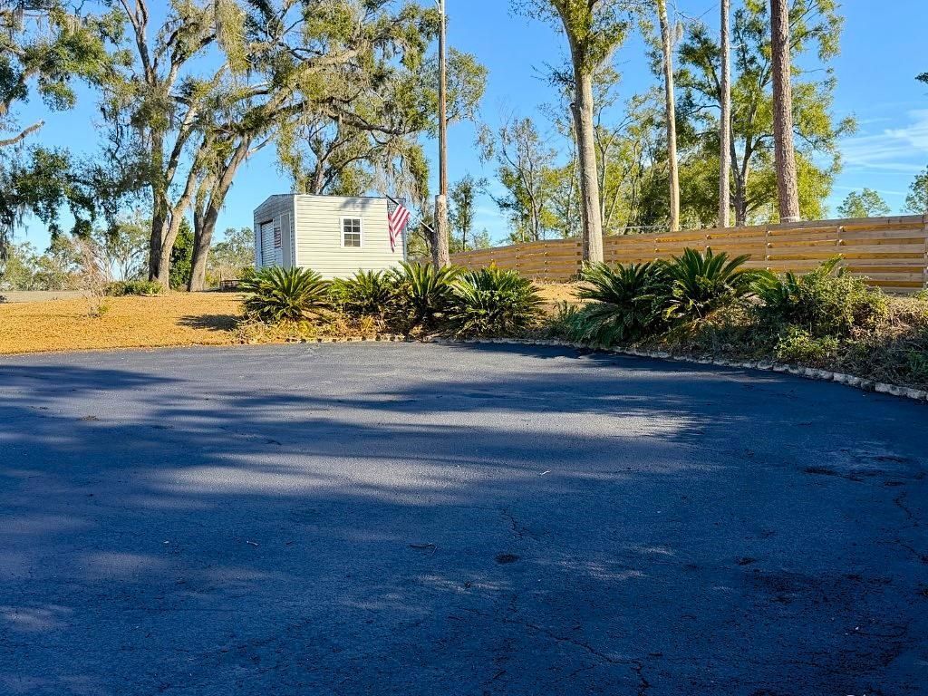 588 NW Pickle Lane , Madison, FL 32340 Photo