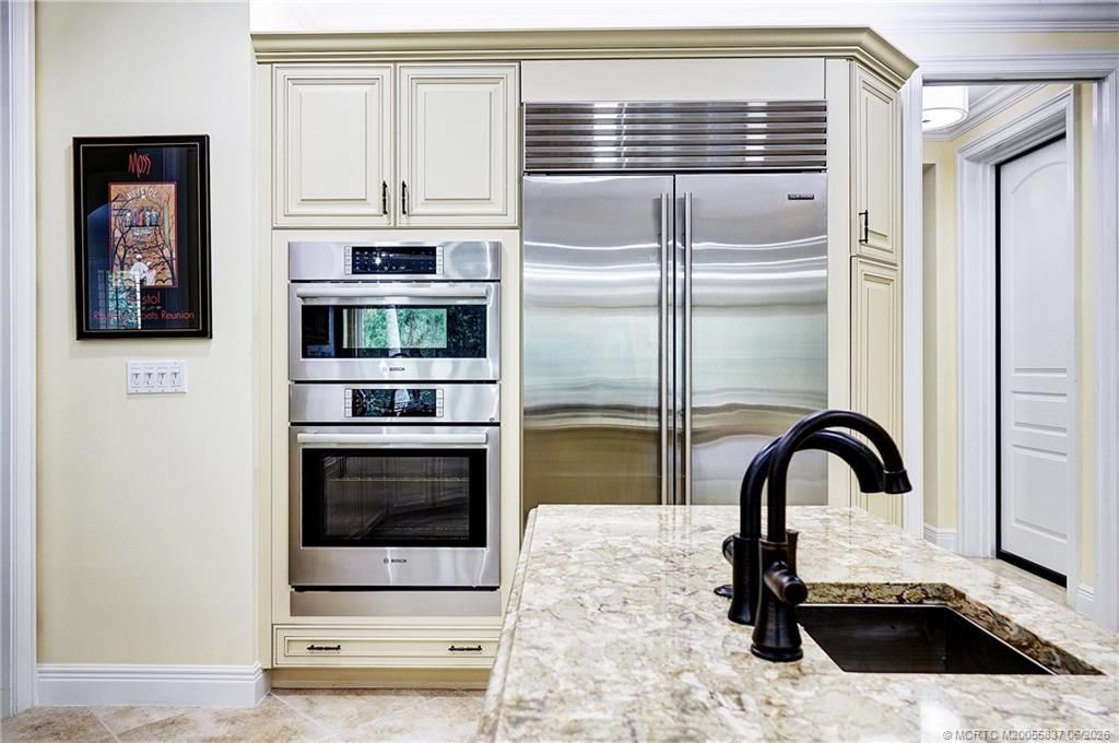 1532 NE Outrigger Landings Drive, Jensen Beach, FL 34957 Photo