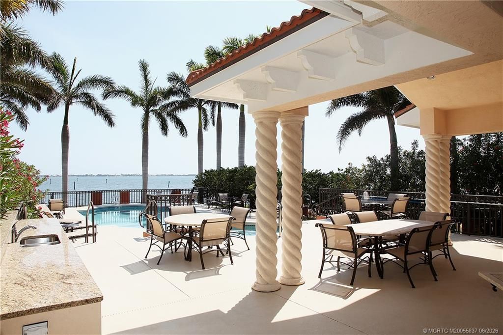 1532 NE Outrigger Landings Drive, Jensen Beach, FL 34957 Photo