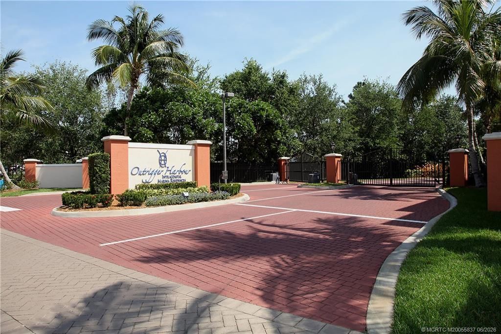 1532 NE Outrigger Landings Drive, Jensen Beach, FL 34957 Photo