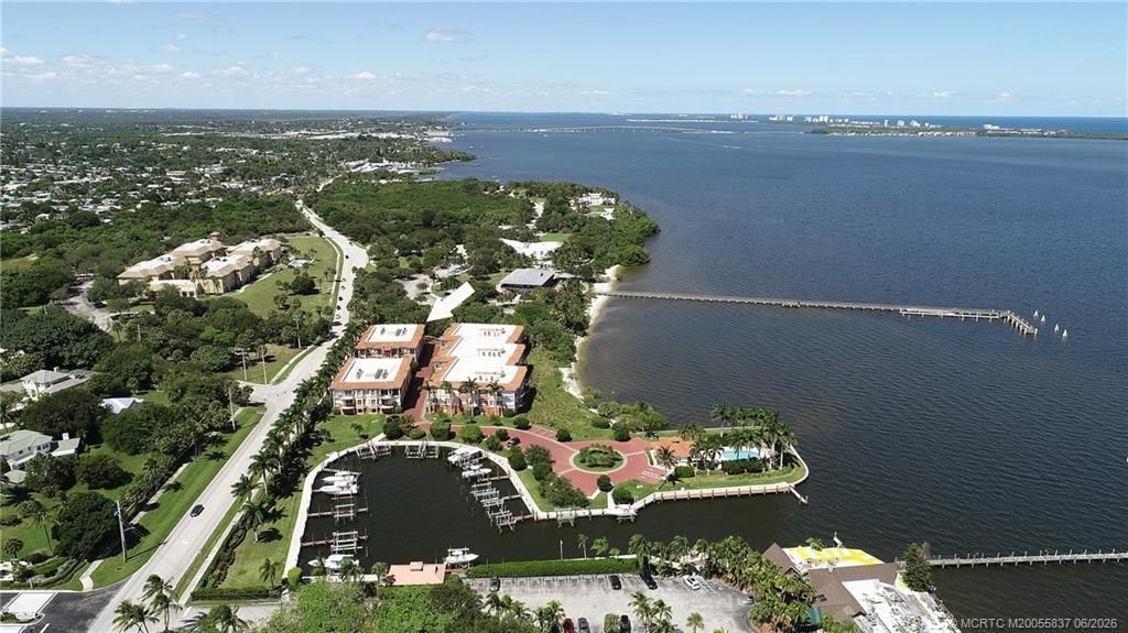 1532 NE Outrigger Landings Drive, Jensen Beach, FL 34957 Photo