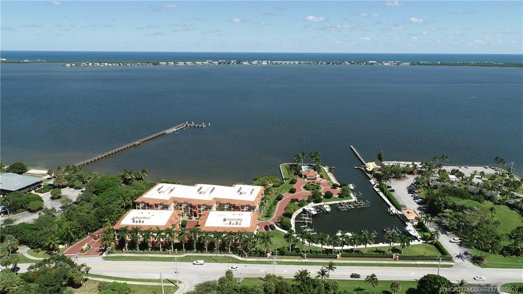 1532 NE Outrigger Landings Drive, Jensen Beach, FL 34957 Photo