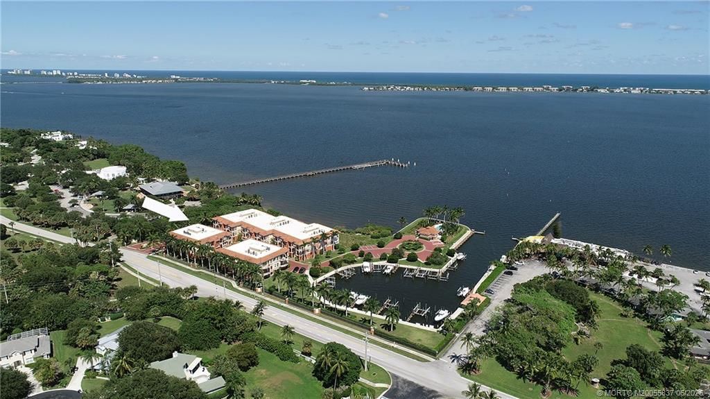 1532 NE Outrigger Landings Drive, Jensen Beach, FL 34957 Photo