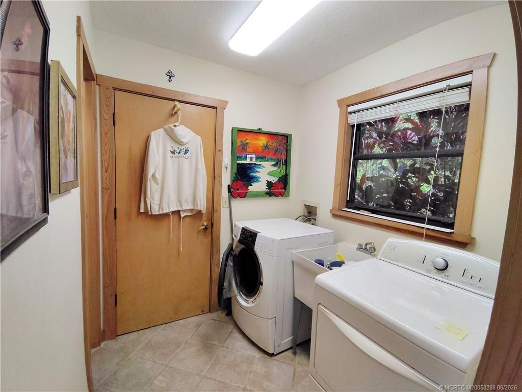 760 NE Stokes Terrace, Jensen Beach, FL 34957 Photo