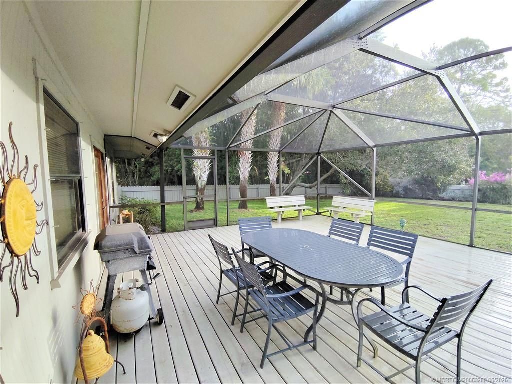 760 NE Stokes Terrace, Jensen Beach, FL 34957 Photo