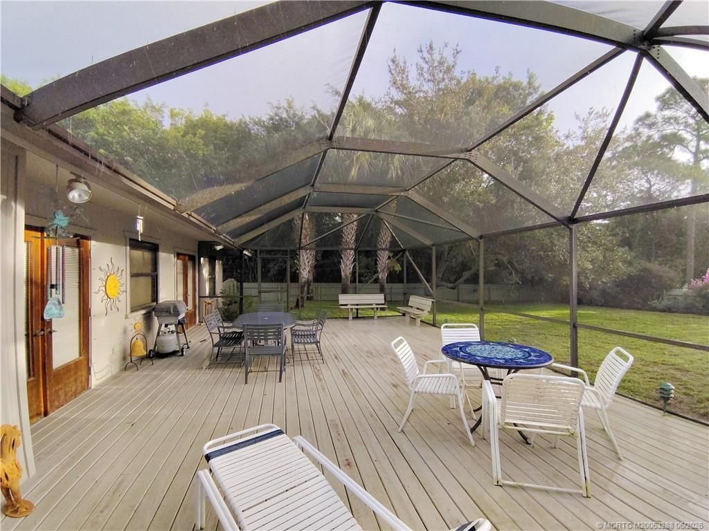 760 NE Stokes Terrace, Jensen Beach, FL 34957 Photo