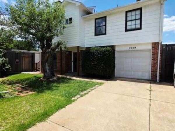 3009 Plumtree Lane , Plano, TX 75074