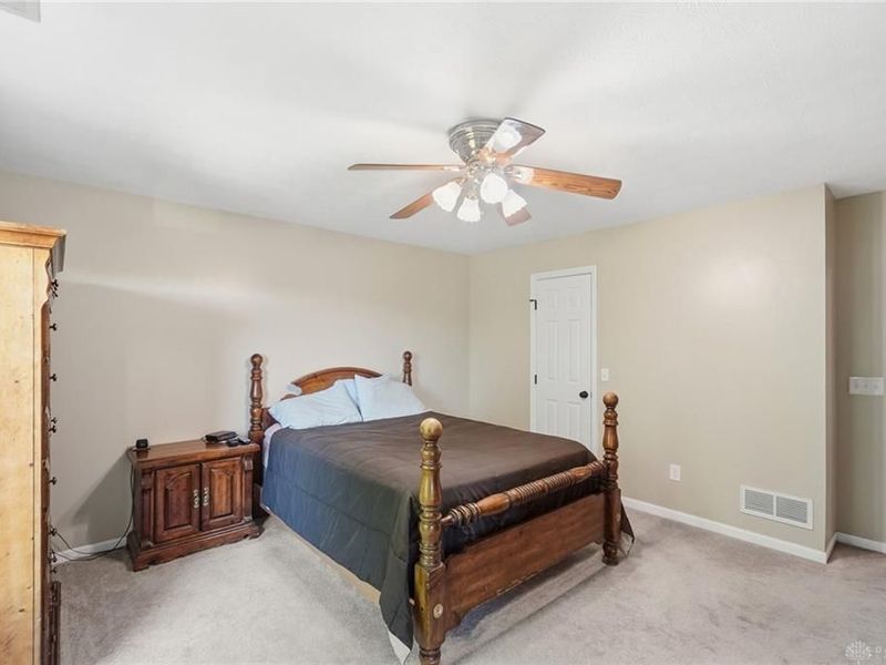 1675 Farrington Drive, Kettering, OH 45420 Photo 23