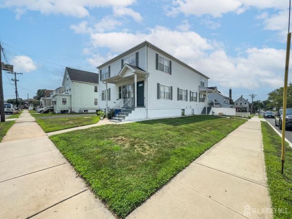 105-R Lowell Street , Carteret, NJ 07008
