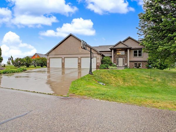 60722 254th Avenue, Mantorville, MN 55955