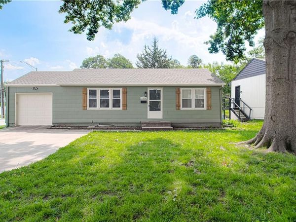 11624 W 68th Street, Shawnee, KS 66203