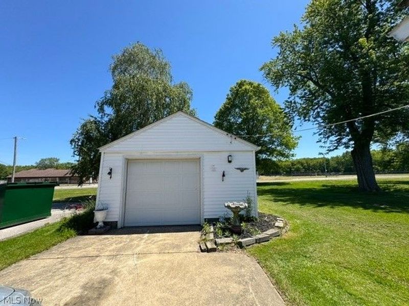 1226 Columbus Avenue, Ashtabula, OH 44004 Photo 4