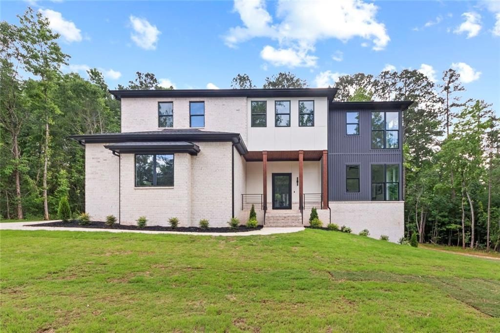 7066 Bells Way, Fairburn, GA 30213 Main Photo