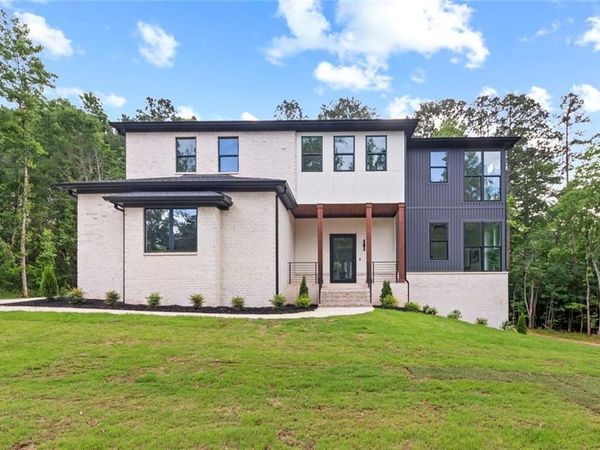 7066 Bells Way, Fairburn, GA 30213