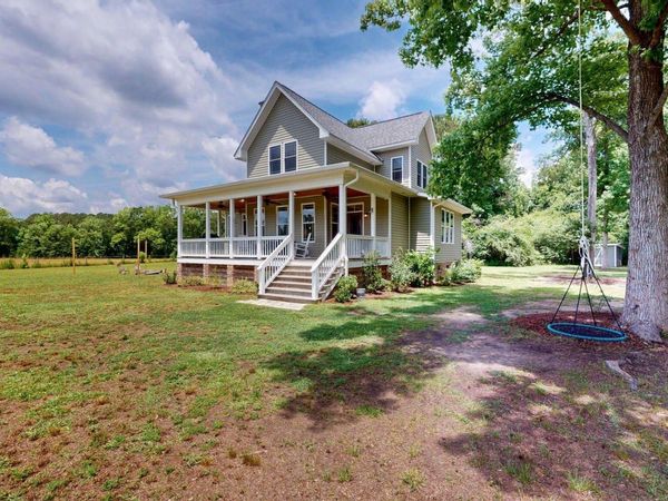 708 N Sunset Street, Atkinson, NC 28421