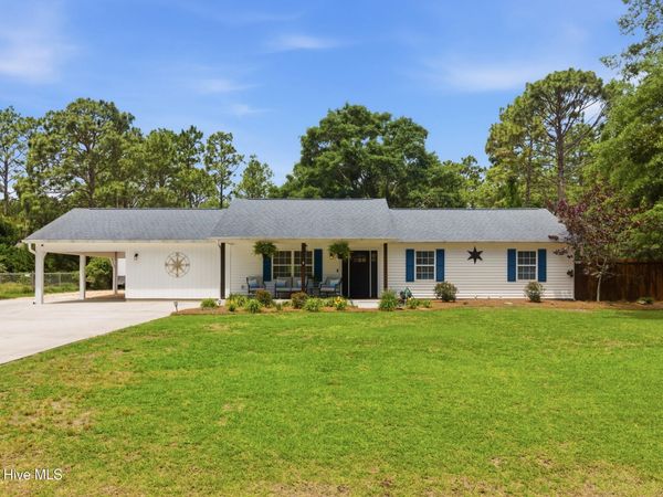 245 Barrington Ridge , Bogue, NC 28570