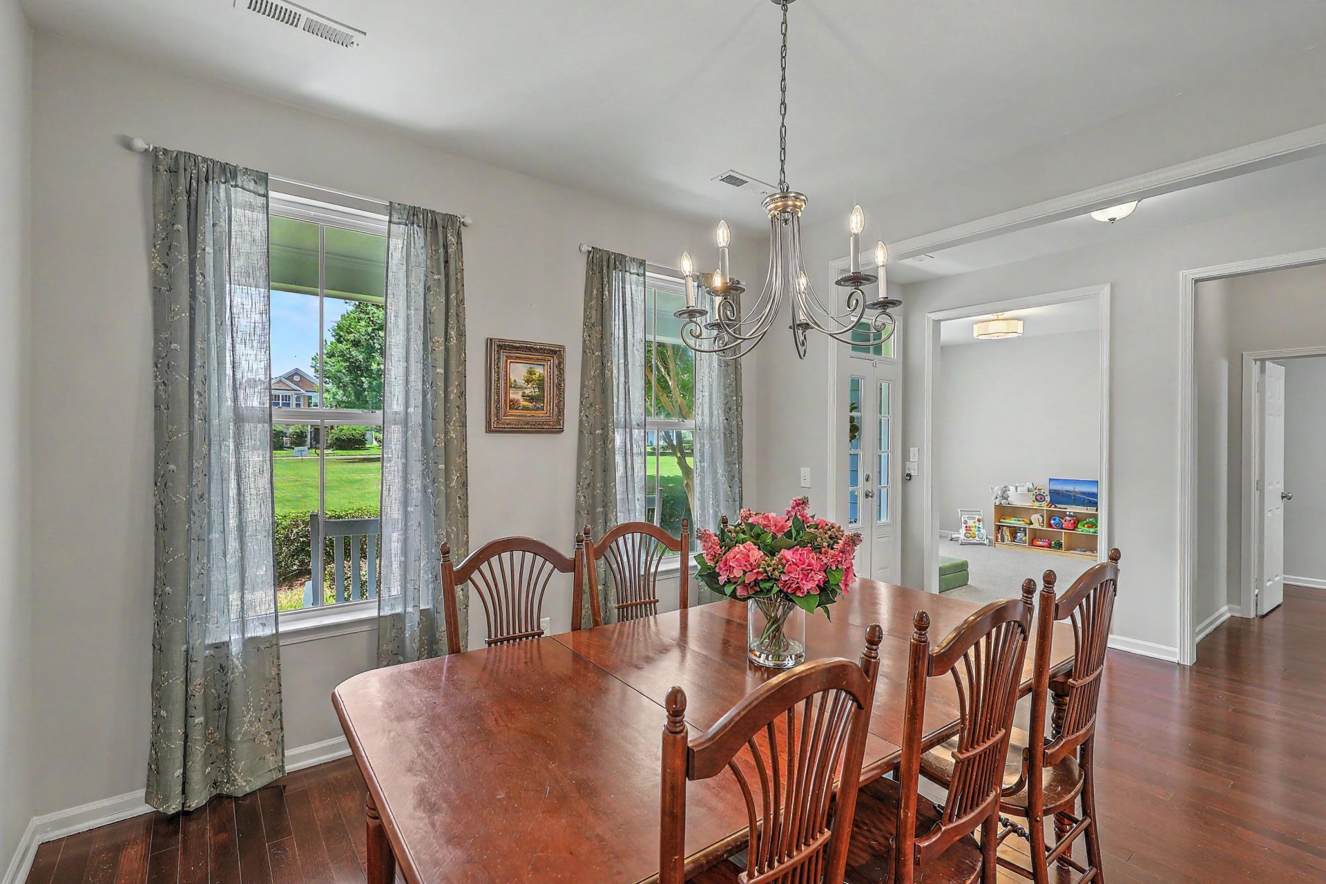 126 Red Leaf Boulevard Photo 12