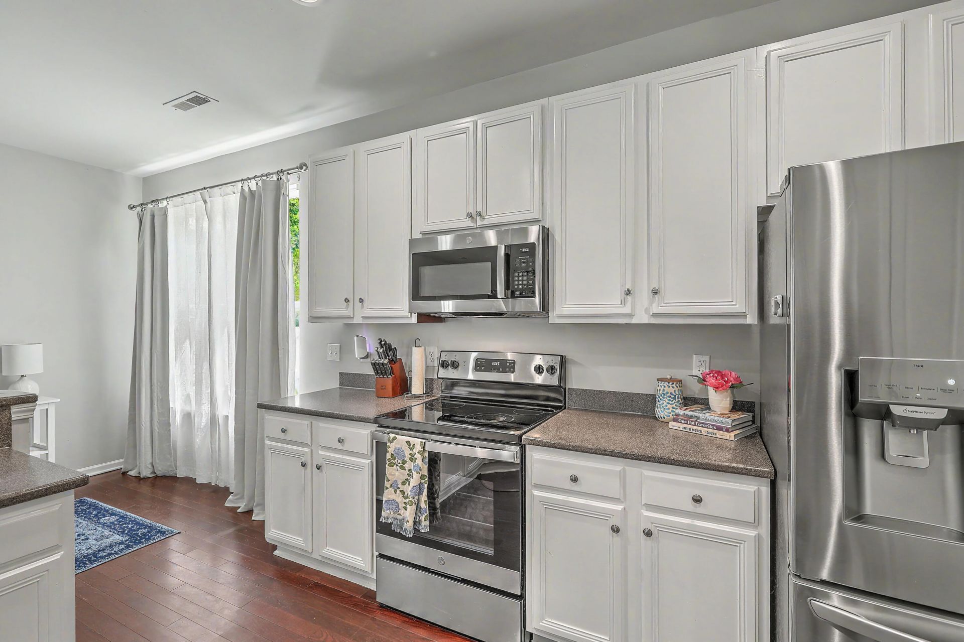 126 Red Leaf Boulevard Photo 18