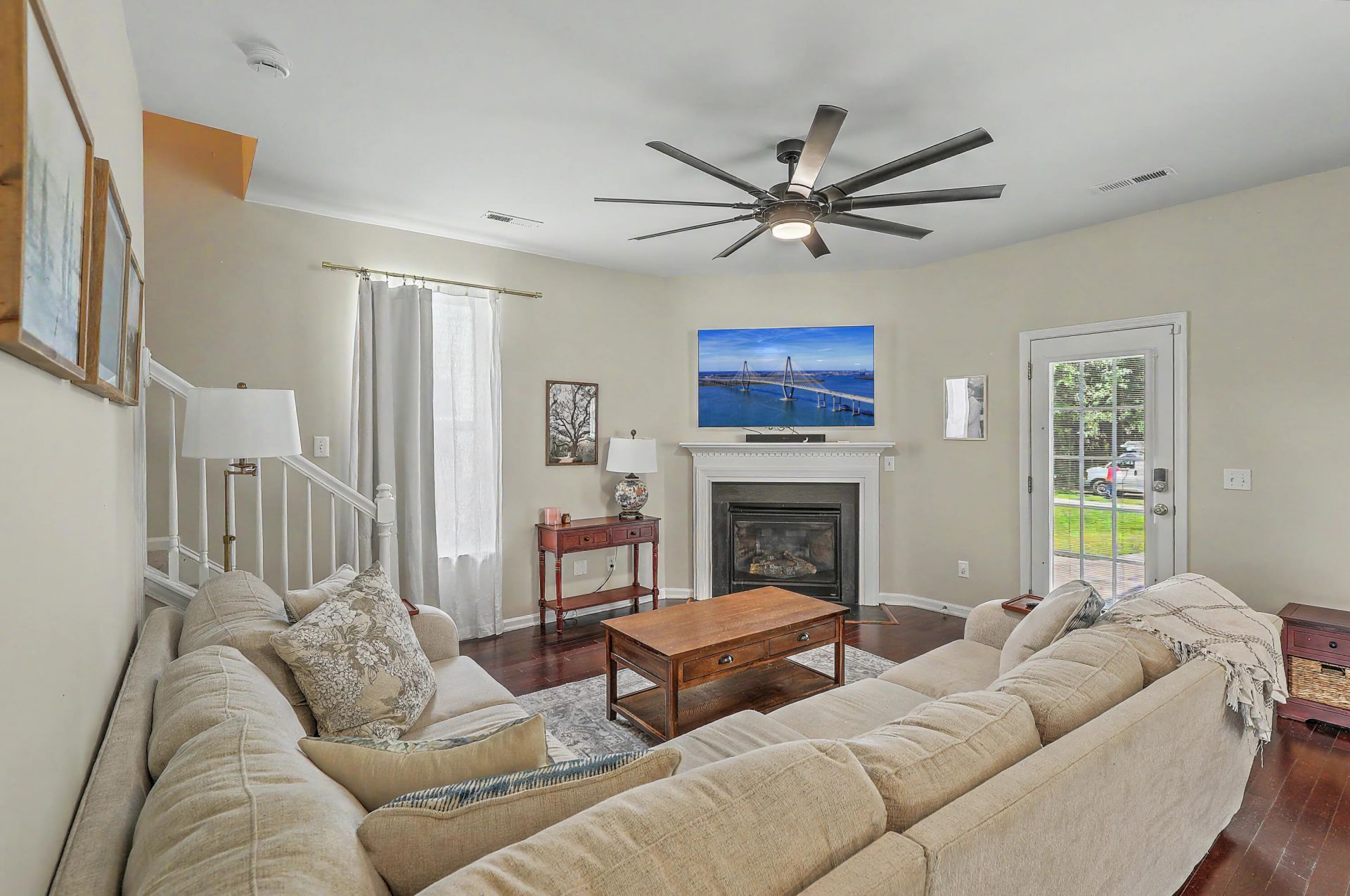 126 Red Leaf Boulevard Photo 25