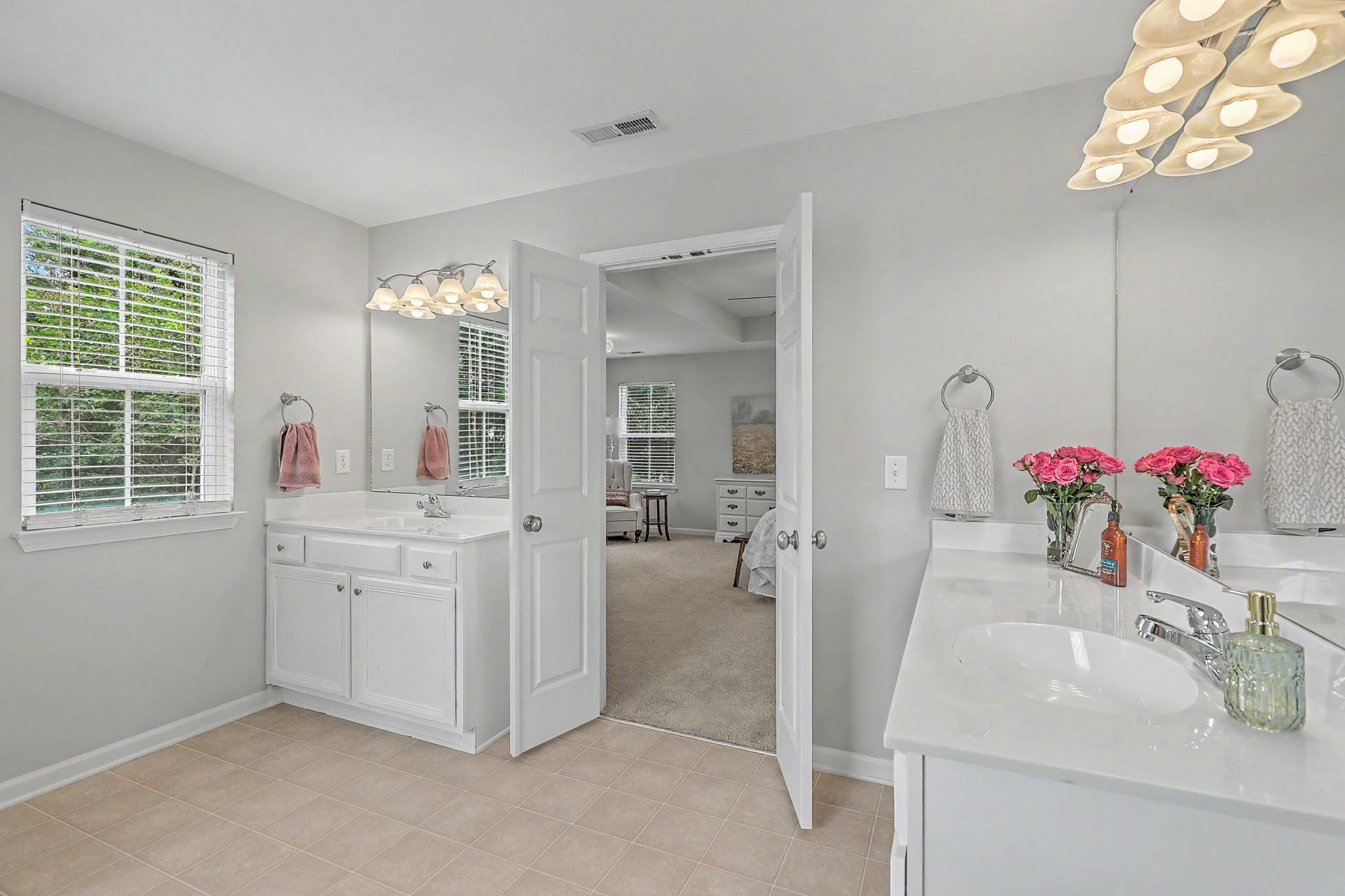 126 Red Leaf Boulevard Photo 33