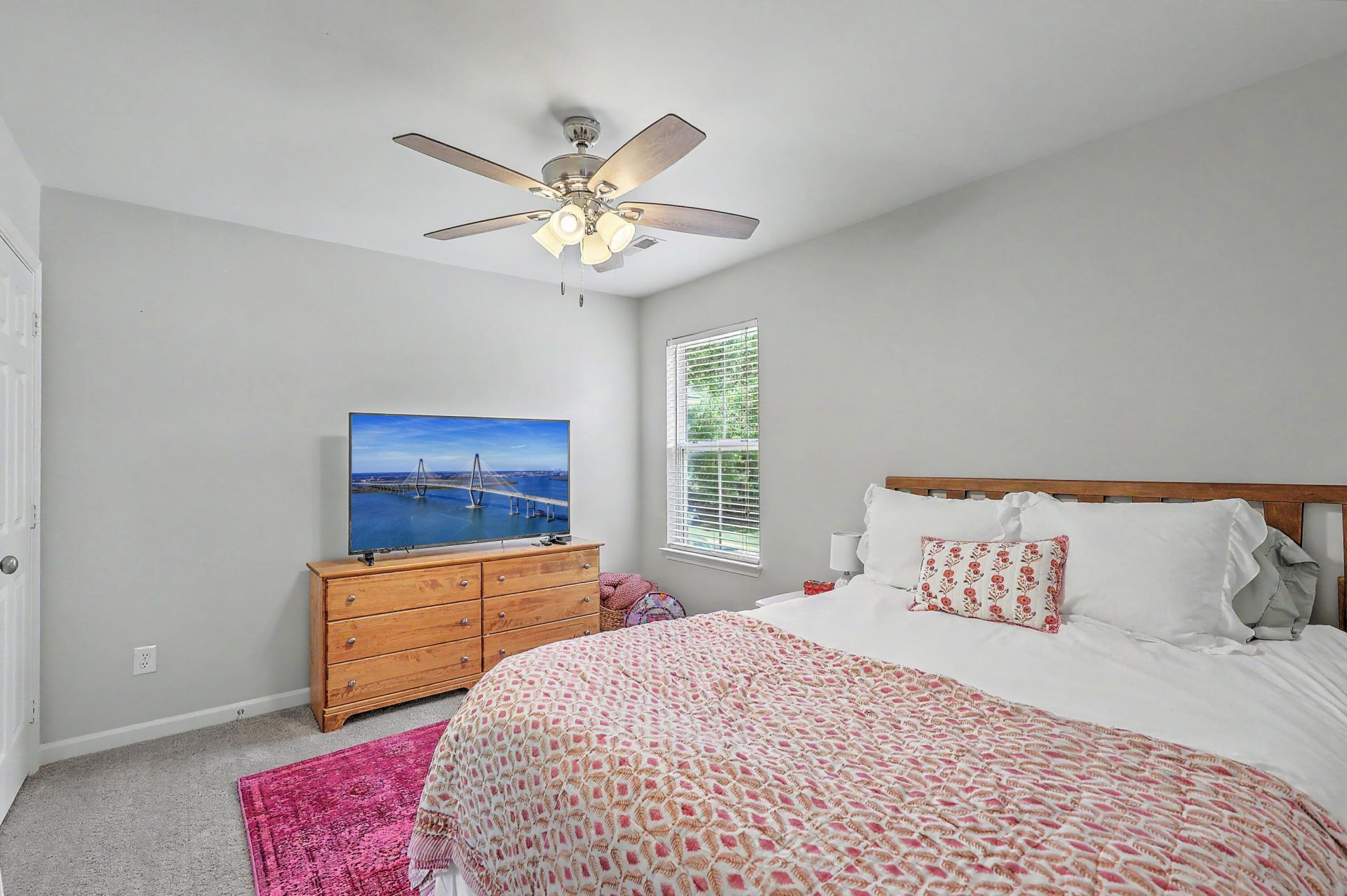 126 Red Leaf Boulevard Photo 37