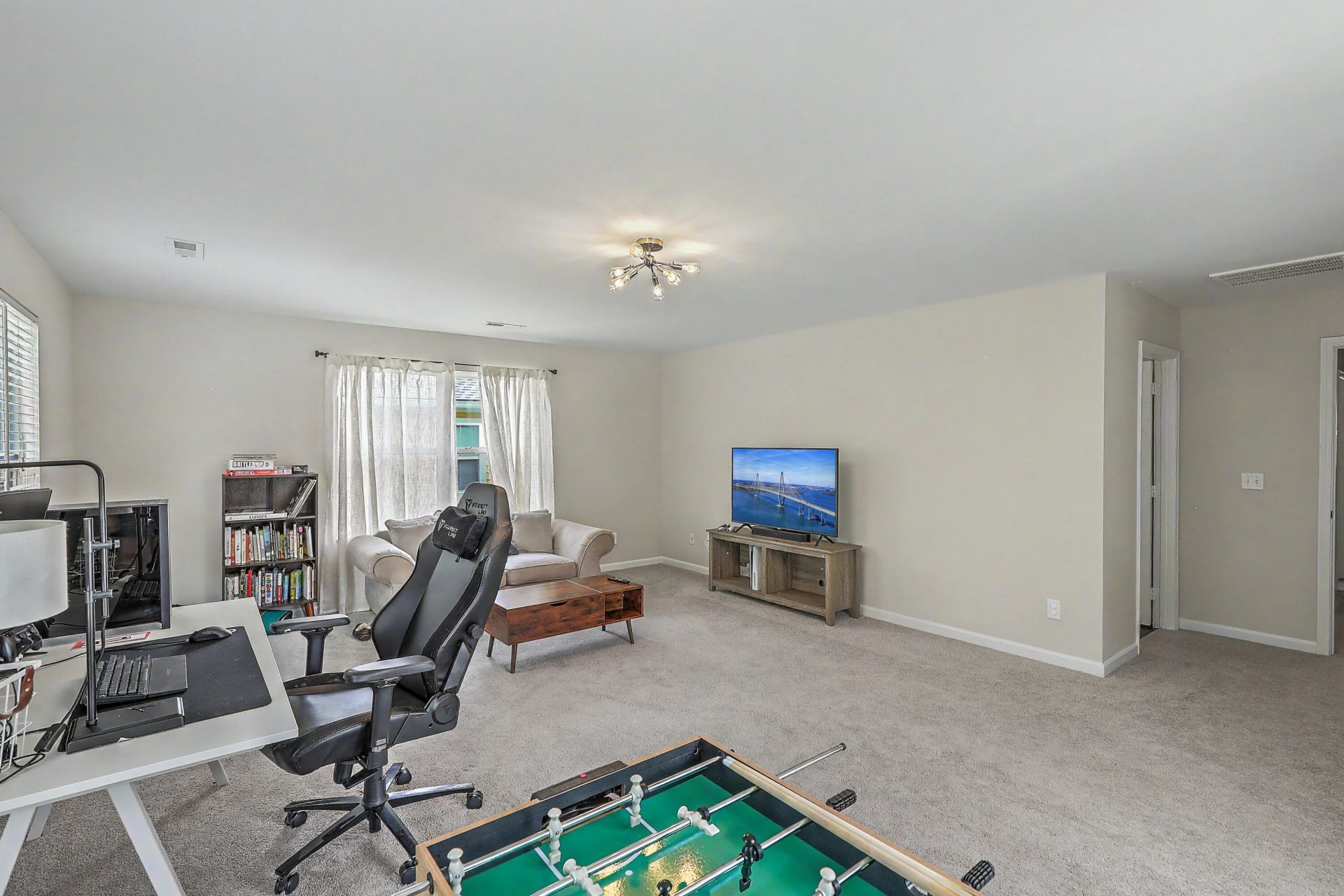 126 Red Leaf Boulevard Photo 40