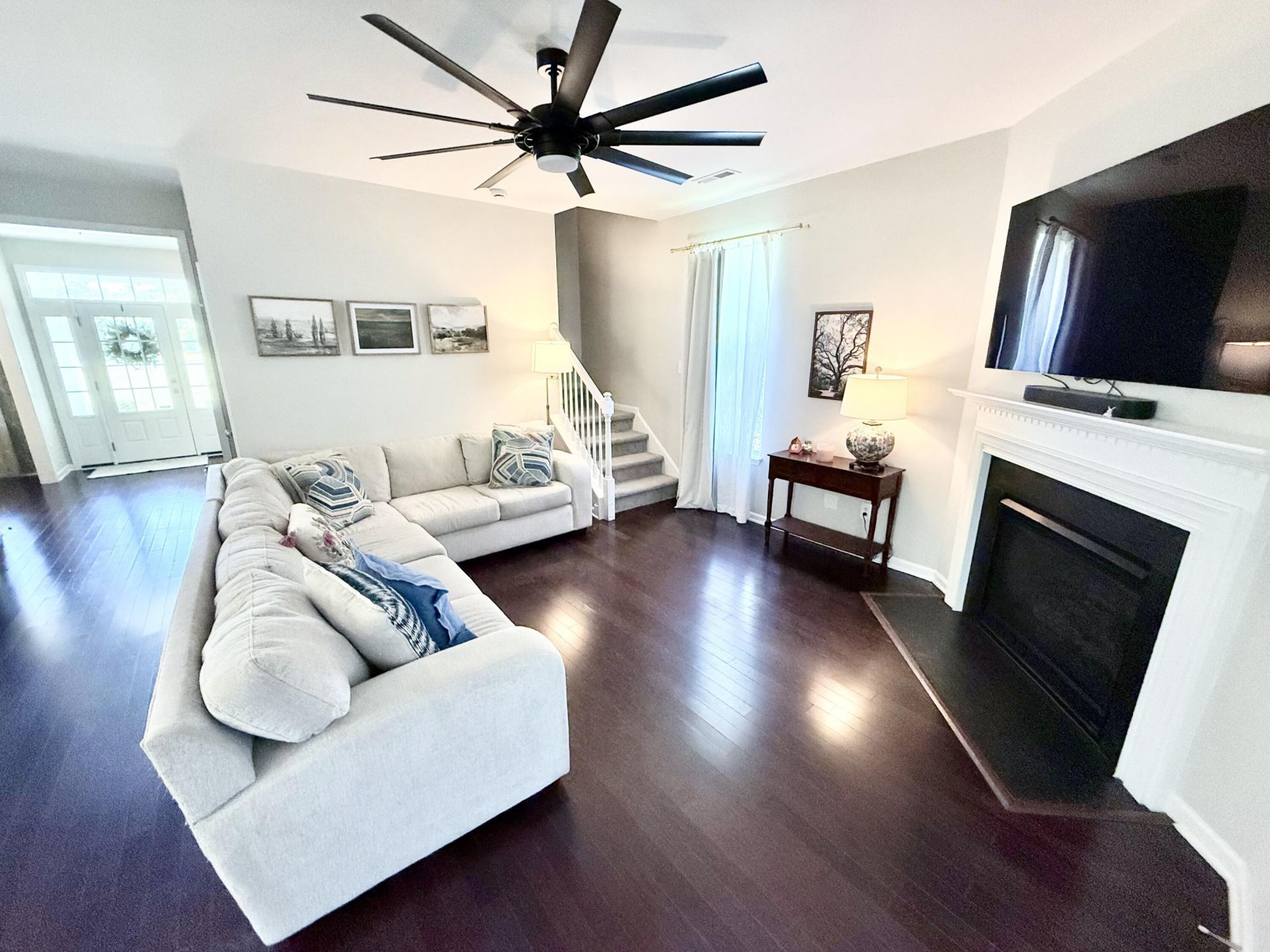 126 Red Leaf Boulevard Photo 5