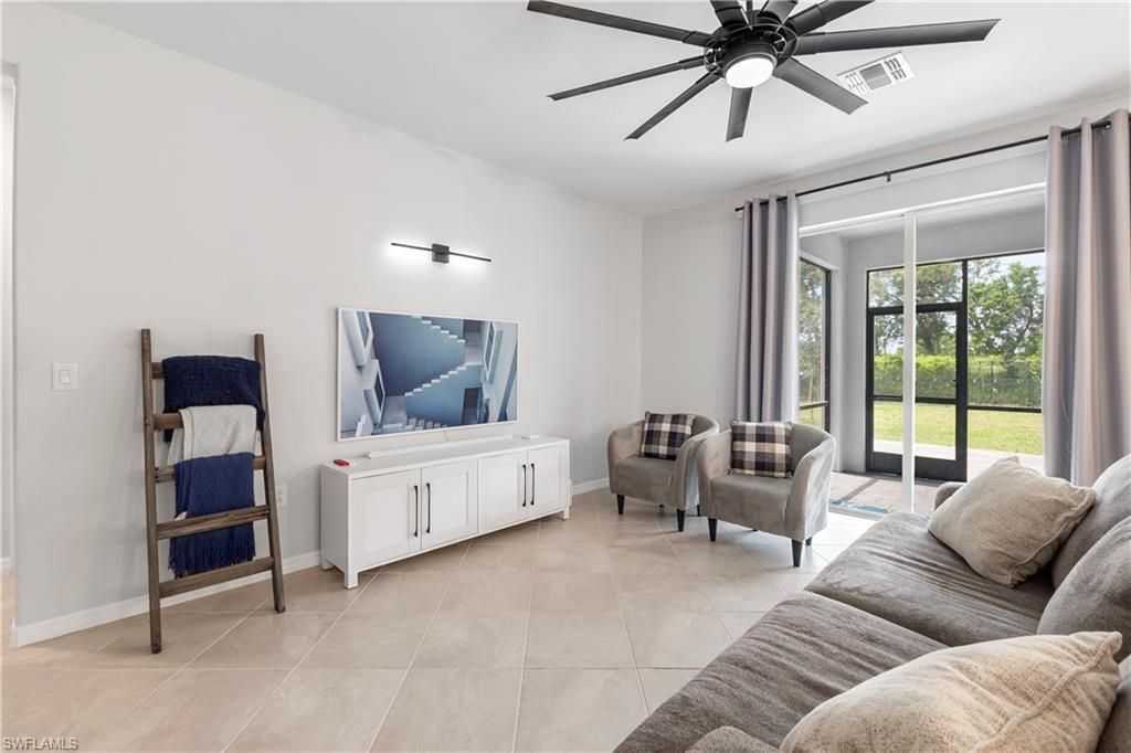 2639 Scarlet Way, Naples, FL 34120 Photo