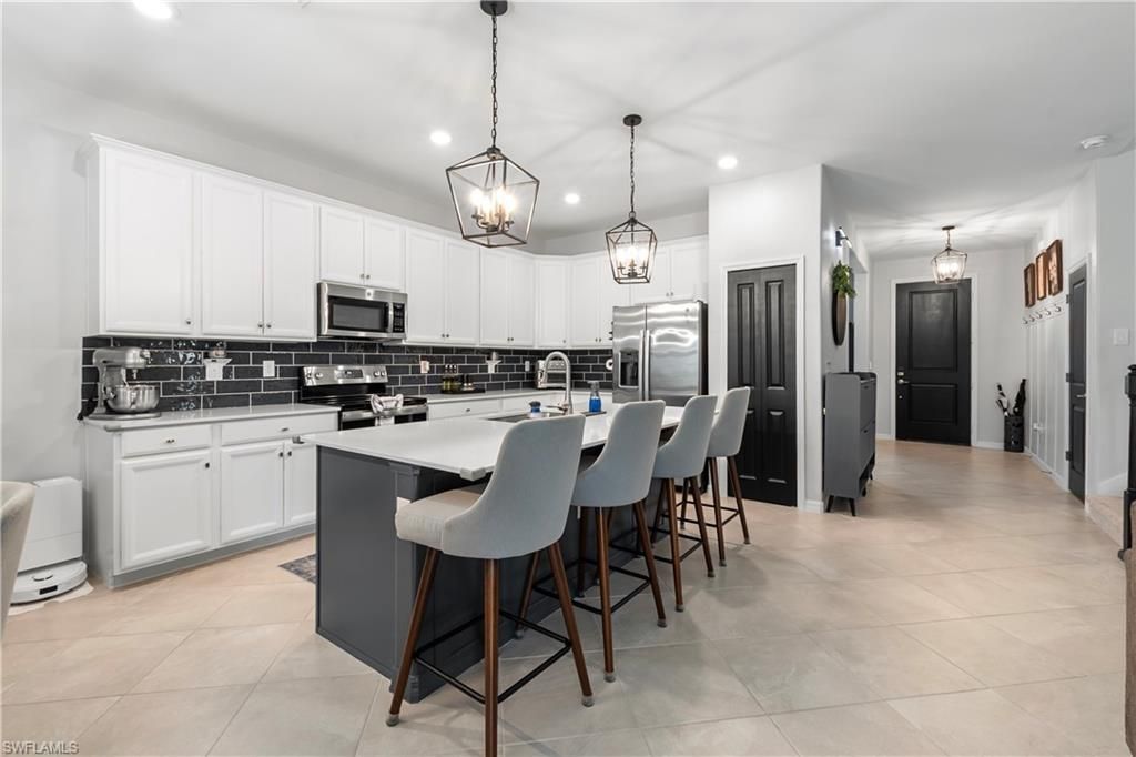2639 Scarlet Way, Naples, FL 34120 Photo