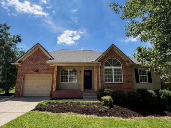 131 Cimmaron Dr , Goodlettsville, TN 37072