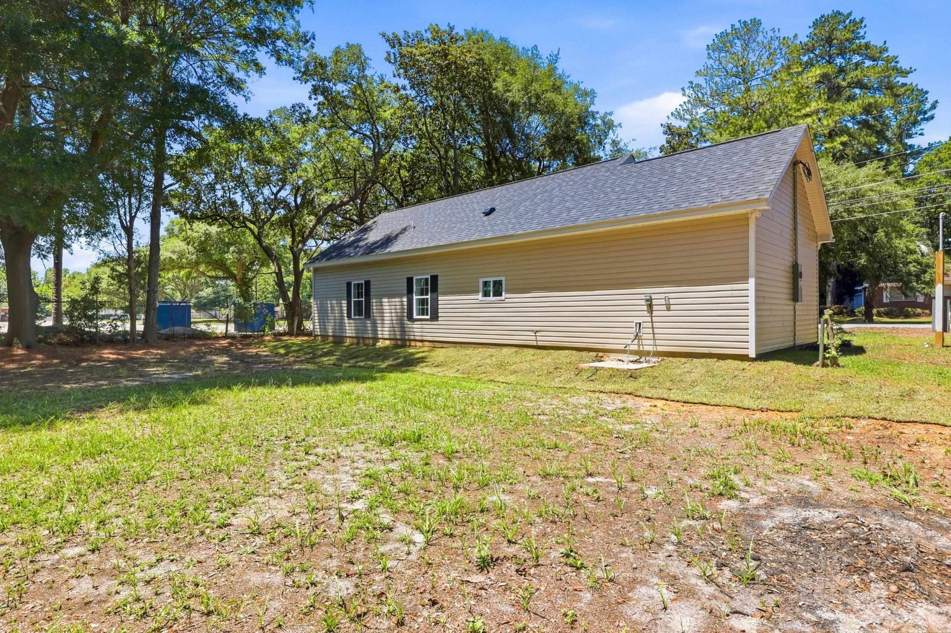 730 Anderson St. Photo 22