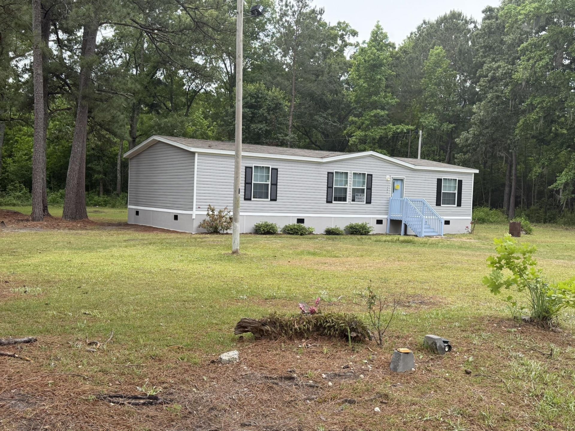 1389 Isabella Rd. Photo 2
