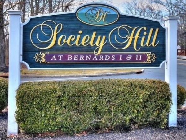 78 Woodward Ln, Bernards, NJ 07920